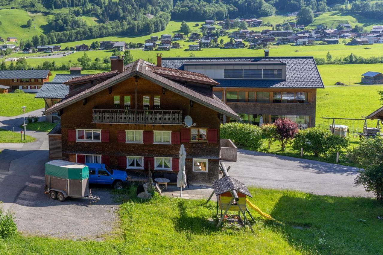 Appartement Ferienbauernhof Kohler à Schoppernau Extérieur photo